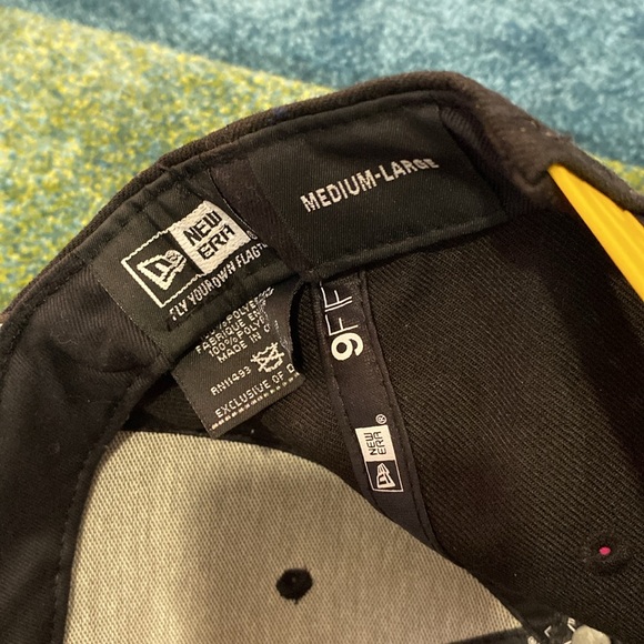 Fitted hat. - Picture 6 of 8